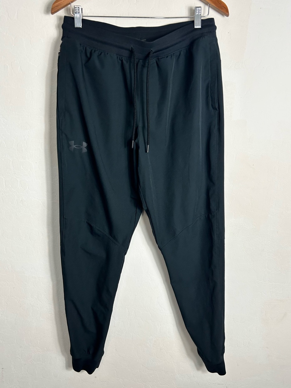 Under Armour Black Men's Jogger Sweatpants